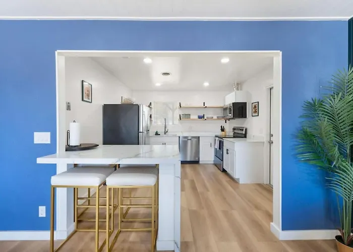 New Blue&pink Pool Centra Phx Apartment Phoenix