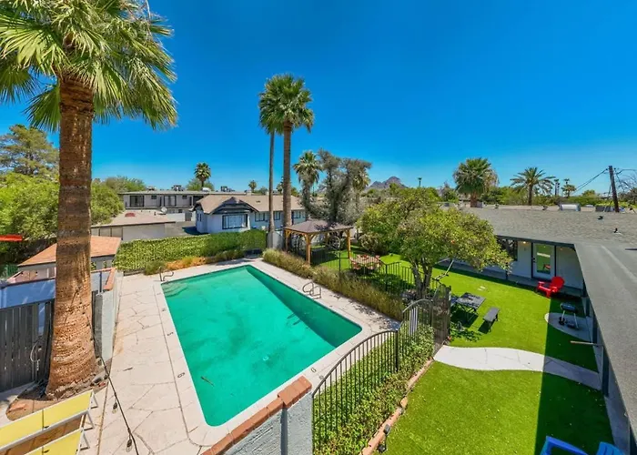 New Blue&pink Pool Centra Phx Apartment Phoenix
